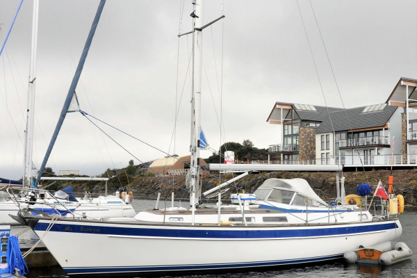 2001 Hallberg-Rassy 36 Sloop for sale in Cairnbaan, Scotland at $162,891